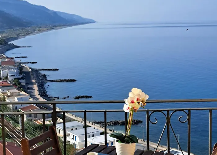 Un Oblo Sul Mare